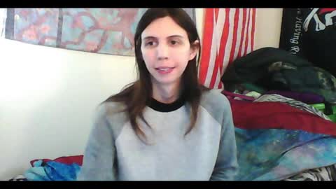 Snapshot of totalfuckingadorable chatting on 02-05-25, 03:55 Luna online show from 02-05-25, 03:55