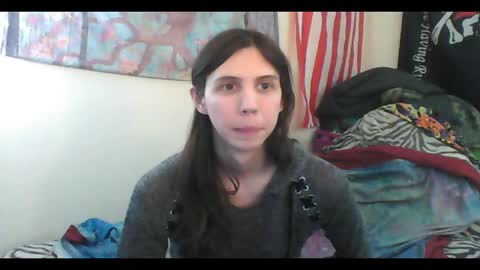 Snapshot of totalfuckingadorable chatting on 02-06-25, 04:10 Luna online show from 02-06-25, 04:10