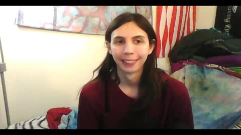 Snapshot of totalfuckingadorable chatting on 02-27-25, 04:31 Luna online show from 02-27-25, 04:31