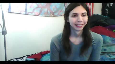 Snapshot of totalfuckingadorable chatting on 03-04-25, 02:49 Luna online show from 03-04-25, 02:49