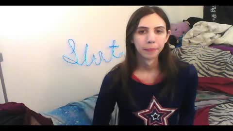 Snapshot of totalfuckingadorable chatting on 10-13-25, 02:11 Luna online show from 10-13-25, 02:11