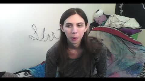 Snapshot of totalfuckingadorable chatting on 10-14-25, 01:28 Luna online show from 10-14-25, 01:28