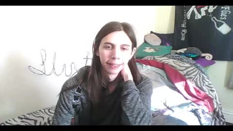 Luna online show from 03-18-26, 08:56