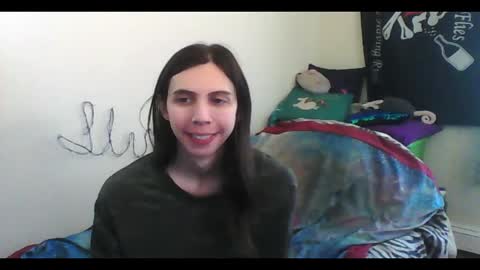 Luna online show from 03-19-26, 06:56