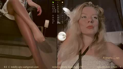 Snapshot of totally_spy chatting on 05-05-26, 08:11 Madam Viktoria Vacation in Portugal 2811 - 0412 online show from 05-05-26, 08:11
