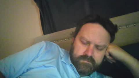 Snapshot of totalpackage2089 chatting on 07-10-26, 01:14 Big Daddy Balls online show from 07-10-26, 01:14