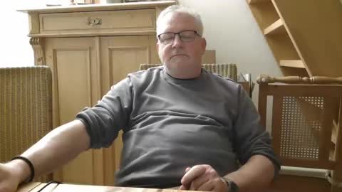 Snapshot of toto758 chatting on 02-18-25, 09:53 toto758 online show from 02-18-25, 09:53