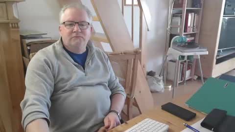 Snapshot of toto758 chatting on 03-06-25, 11:36 toto758 online show from 03-06-25, 11:36