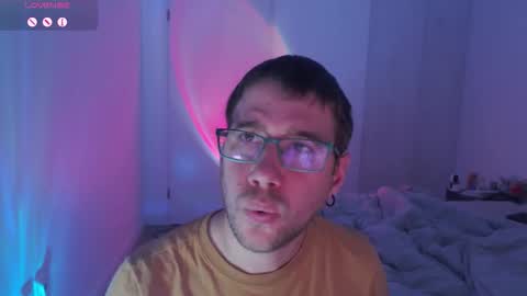 Thomas online show from 11-08-25, 03:07