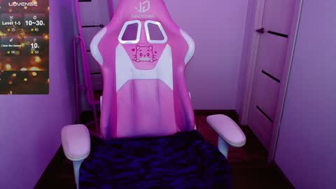 Snapshot of touch_m3 chatting on 12-07-24, 07:49 online show from 12-07-24, 07:49