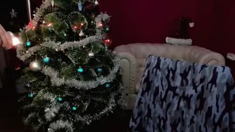 Snapshot of touch_m3 chatting on 12-28-24, 08:05 online show from 12-28-24, 08:05