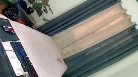 touch_my_body_daddy online show from 02-08-25, 11:45