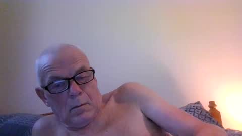 Snapshot of touche5656607203 chatting on 12-17-25, 08:42 touche5656607203 online show from 12-17-25, 08:42