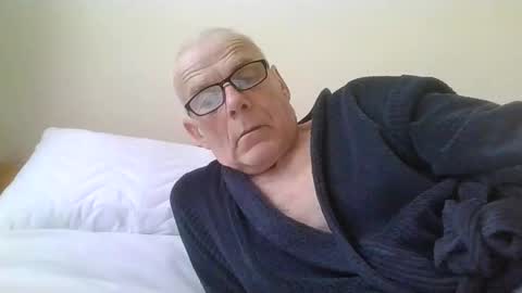 Snapshot of touche5656607203 chatting on 03-15-26, 09:48 touche5656607203 online show from 03-15-26, 09:48