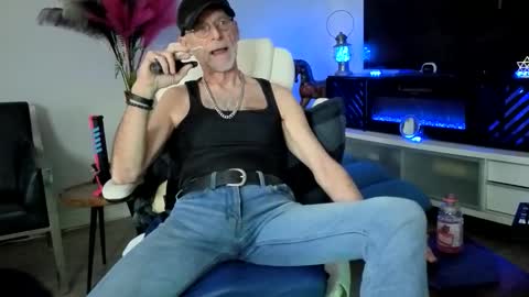 Town online show from 05-31-26, 07:15
