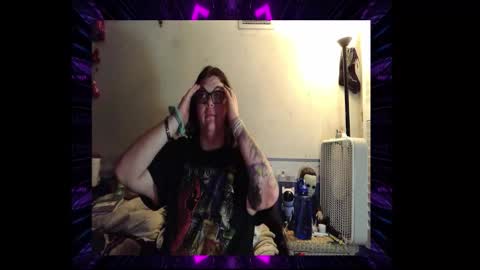 Snapshot of toxiclove1311 chatting on 10-09-25, 11:25 Toxiclove1311 online show from 10-09-25, 11:25