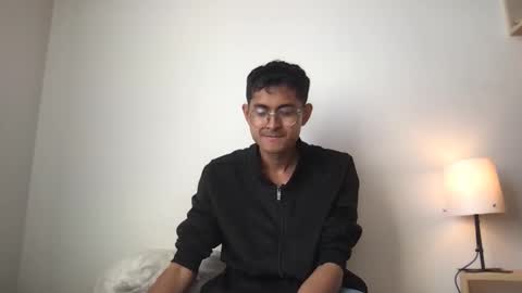 Snapshot of toy_sweet chatting on 05-26-26, 07:21 Xander online show from 05-26-26, 07:21