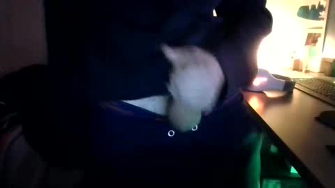 Snapshot of toyboysquirt chatting on 09-12-25, 09:31 toyboysquirt online show from 09-12-25, 09:31