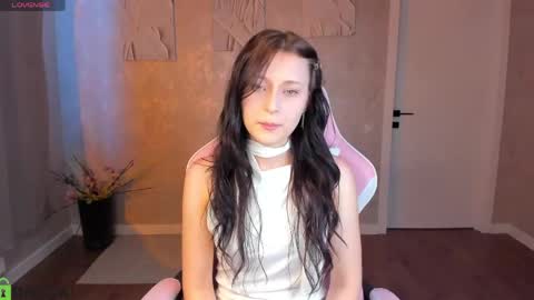 tracey_gill online show from 05-26-26, 09:27