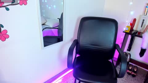 Snapshot of tracy_lambo chatting on 09-26-25, 01:53 tracy online show from 09-26-25, 01:53