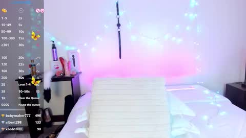 Snapshot of tracy_lambo chatting on 11-13-25, 04:55 tracy online show from 11-13-25, 04:55