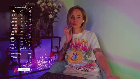Snapshot of trafka_murafka chatting on 01-25-25, 10:50 Hey my name is Kiri Kiri online show from 01-25-25, 10:50