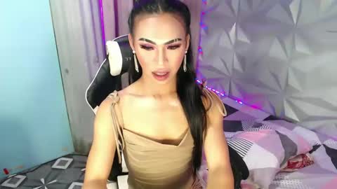 Gigi online show from 01-08-25, 01:31