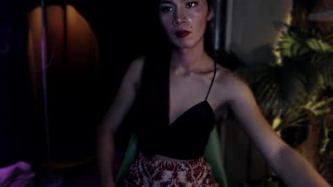 Snapshot of trans_nikka_ chatting on 05-23-26, 12:42 Emerald online show from 05-23-26, 12:42