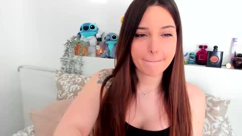 Snapshot of transalicia chatting on 01-17-26, 03:28 TransAlicia online show from 01-17-26, 03:28