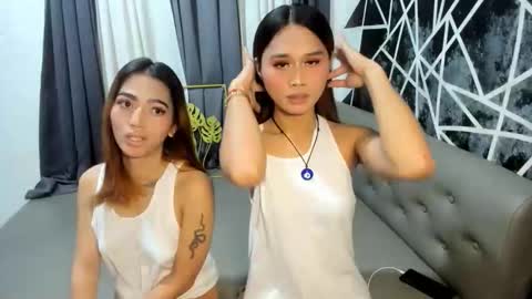 Snapshot of transbigcockselfsucker chatting on 05-18-26, 12:07 GEN LUXS online show from 05-18-26, 12:07