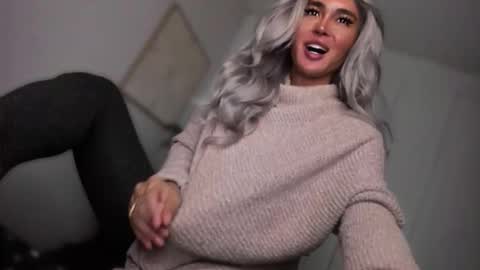 ALMIGHTY GODDESS VALENTINA online show from 02-06-26, 05:38