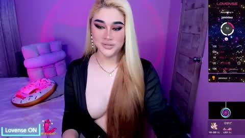 Snapshot of transsalawahan chatting on 02-24-25, 08:36 BELLA online show from 02-24-25, 08:36