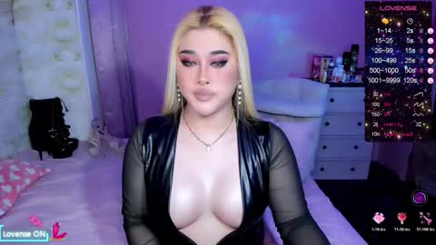 Snapshot of transsalawahan chatting on 03-15-26, 12:55 BELLA online show from 03-15-26, 12:55