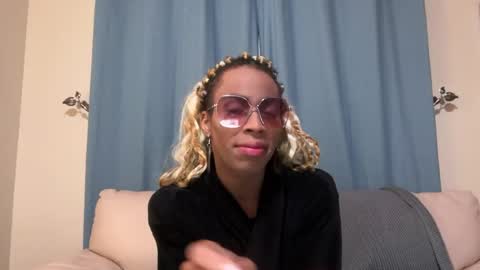 Snapshot of tranybigcock chatting on 08-10-26, 03:32 tranybigcock online show from 08-10-26, 03:32