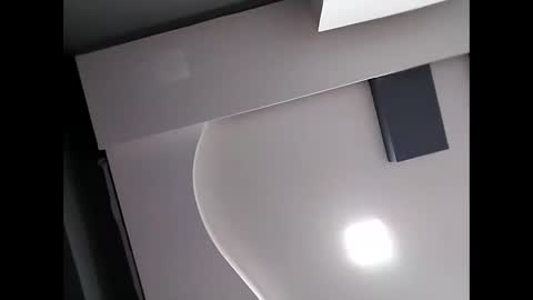 Snapshot of trapper727272 chatting on 12-19-25, 01:18 Big Head Cock online show from 12-19-25, 01:18