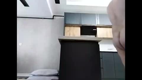 Snapshot of trapper727272 chatting on 12-20-25, 07:26 Big Head Cock online show from 12-20-25, 07:26