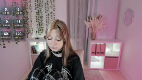Nyuta Hartmann online show from 01-23-25, 03:32