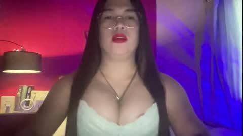 travelergirl online show from 11-30-25, 04:38