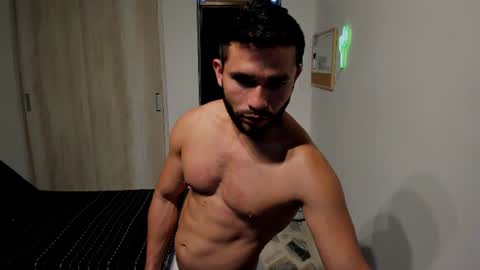 travis bakerr online show from 07-28-26, 08:52