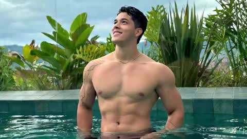 Snapshot of travis_joplinn chatting on 12-03-25, 12:07 travis joplin online show from 12-03-25, 12:07