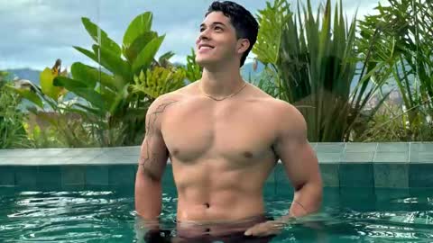 Snapshot of travis_joplinn chatting on 01-12-26, 11:43 travis joplin online show from 01-12-26, 11:43