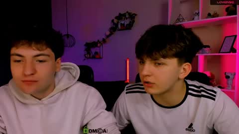 Travis online show from 03-18-26, 09:45