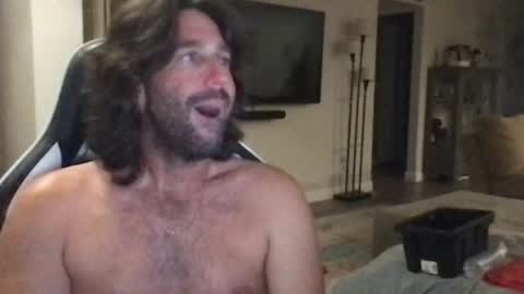 TravisKenn online show from 06-26-26, 12:48