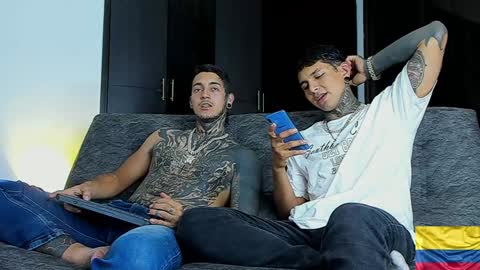 TRAV - INDEPENDENT MODEL online show from 12-30-24, 02:09