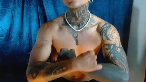 TRAV - INDEPENDENT MODEL online show from 02-04-25, 01:06