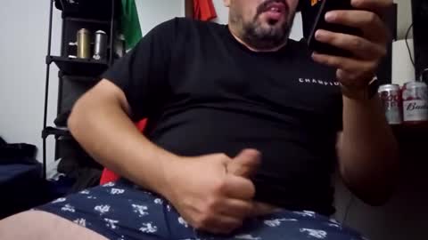 Snapshot of traxxxman1 chatting on 09-26-25, 07:34 traxxxman1 online show from 09-26-25, 07:34