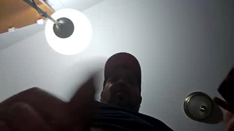 Snapshot of traxxxman1 chatting on 10-13-25, 04:56 traxxxman1 online show from 10-13-25, 04:56