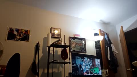 Snapshot of traxxxman1 chatting on 11-05-25, 02:33 traxxxman1 online show from 11-05-25, 02:33