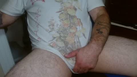 Snapshot of treasured_trash chatting on 06-08-26, 10:43 Dilly Dally online show from 06-08-26, 10:43