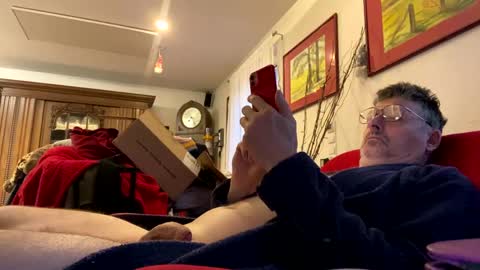 trebgeis1 online show from 03-01-25, 06:13